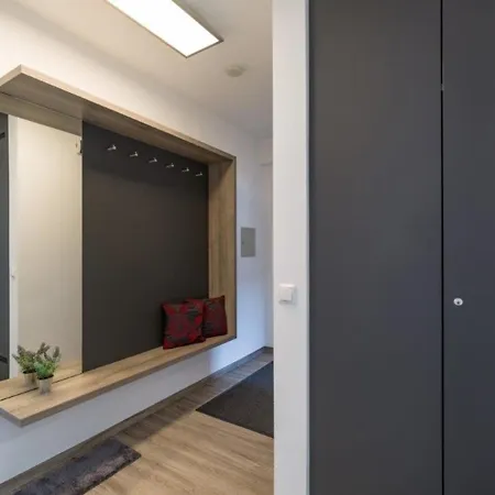 Chiemgau Comfort C3 Ferienwohnanlage Mit Hallenbad Und Sauna Обераудорф