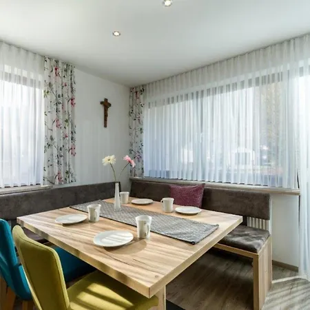 Apartment Chiemgau Comfort C3 Ferienwohnanlage Oberaudorf mit Hallenbad und Sauna
