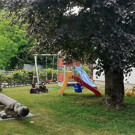 Chiemgau Comfort C3 Ferienwohnanlage Oberaudorf mit Hallenbad und Sauna Apartment Oberaudorf